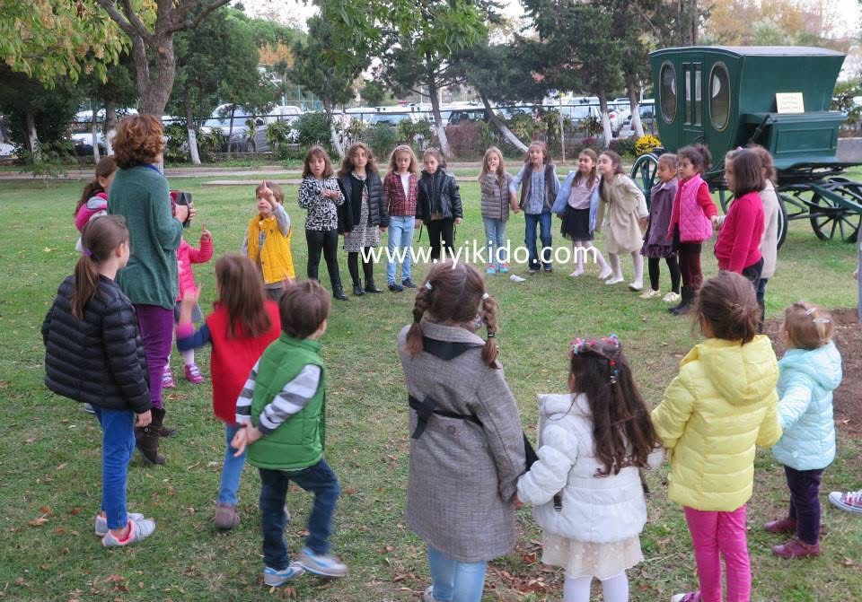 İyikido’da çocuklarla açık havada bir çember