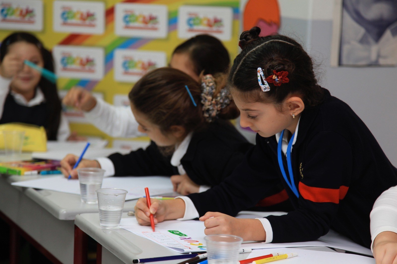 Çocuklarla yürütülen yaratıcı dergi atölyesi